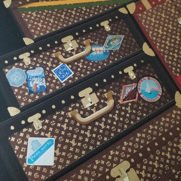 ❗Louis Vuitton Travel Trunks Canvas Wall Art❗ - Picture 5 of 10